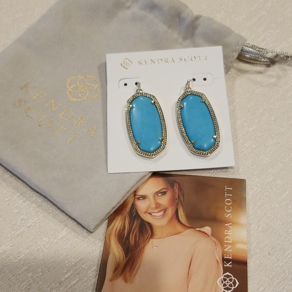 Kendra Scott Jewelry - 💥Kendra Scott Earrings "Elle" NWT